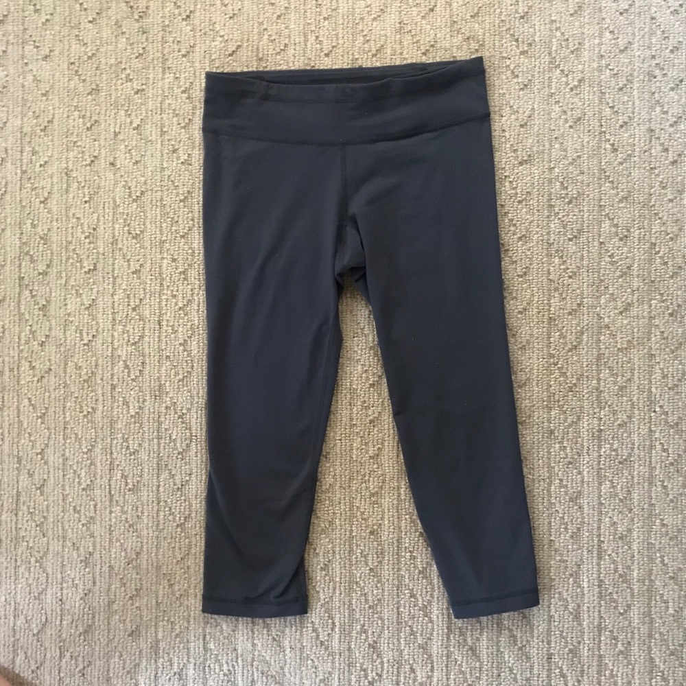 Under Armour Cropped Leggings